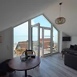 Meeresblick  Strandkieker  H 3 We 45 H Hohwacht